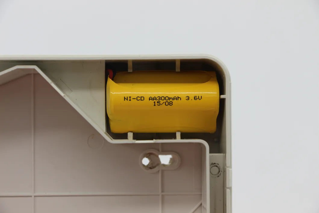 IP43 AC85-265V 3W LED éclairage d'urgence pour les écoles Hôpitaux Métro gares gares centres commerciaux Supermarché Aéroport bureaux usines Hôtels Baseme 4