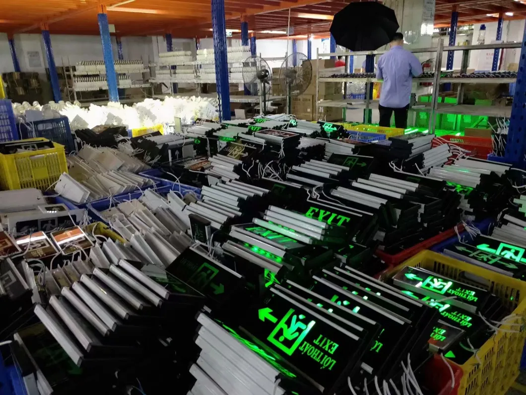 Panneau de sortie de secours à LED rechargeable pour centres commerciaux, supermarchés, aéroports, bureaux, usines 18