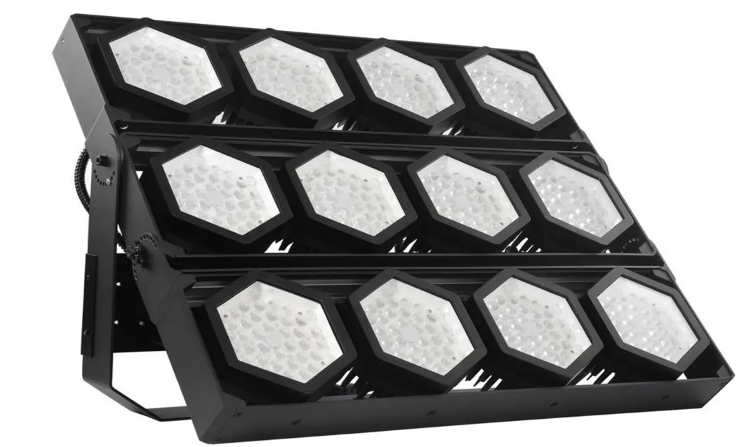 Projecteur de stade sportif à LED C4 avec pilote haute performance, 140lm/W, IP67, IK08, étanche pour l'extérieur 0