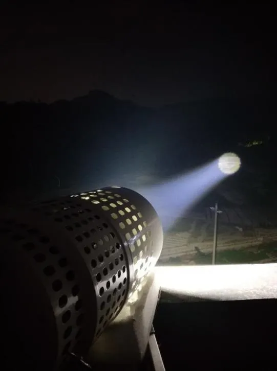 LED Spot Search Light 200W 300W IP66 Anti-corrosion en acier imperméable à l'eau 1000m 3000m Navires de mer Navires de mer Navires de recherche et de sauvetage à distance 6