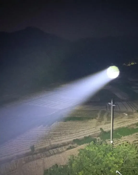 LED Spot Search Light 200W 300W IP66 Anti-corrosion en acier imperméable à l'eau 1000m 3000m Navires de mer Navires de mer Navires de recherche et de sauvetage à distance 7