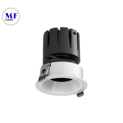 UGR<3 Anti-éblouissement COB LED Spot Downlight 24°/36° Angle du faisceau 100LM/W Haute luminosité Triac 0-10V DALI-2 Dimmable Rétrécissement du plafond